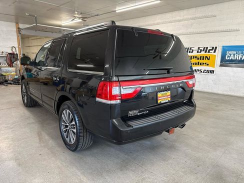 Used 2015 Lincoln Navigator 4WD image 89