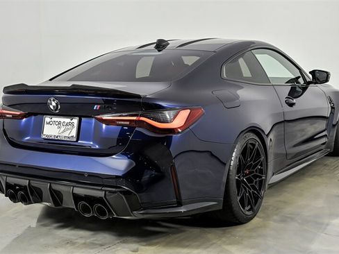 Used 2022 BMW M4 Coupe w/ M Carbon Exterior Package RWD image 9