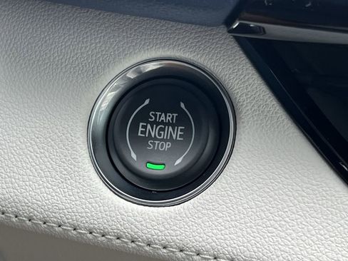 New 2025 Buick Enclave Avenir image 9