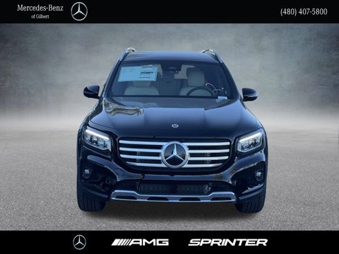 New 2026 Mercedes-Benz GLB 250 image 2