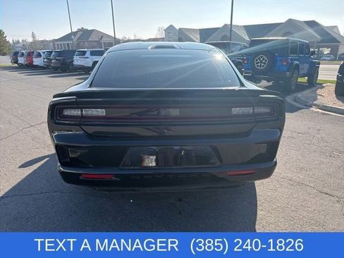 Used 2025 Dodge Charger Scat Pack w/ Track Pack image 9