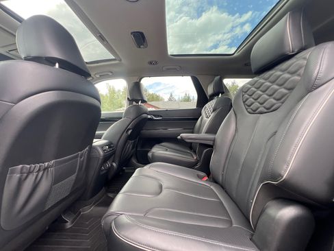 Used 2022 Hyundai Palisade Limited image 27