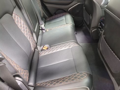 Certified 2024 Jeep Grand Cherokee Summit w/ Luxury Tech Group V image 22