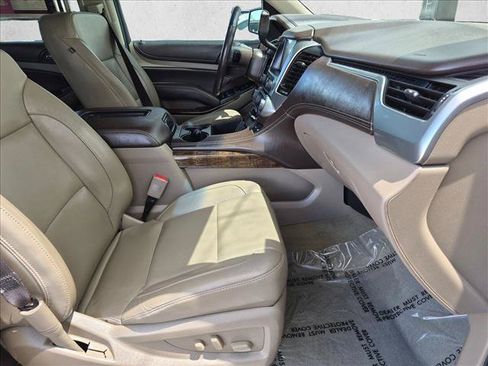 Used 2017 Chevrolet Suburban LT AWD/4WD image 26