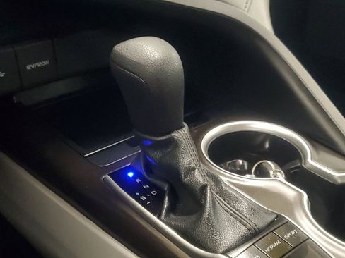 Certified 2023 Toyota Camry LE image 28