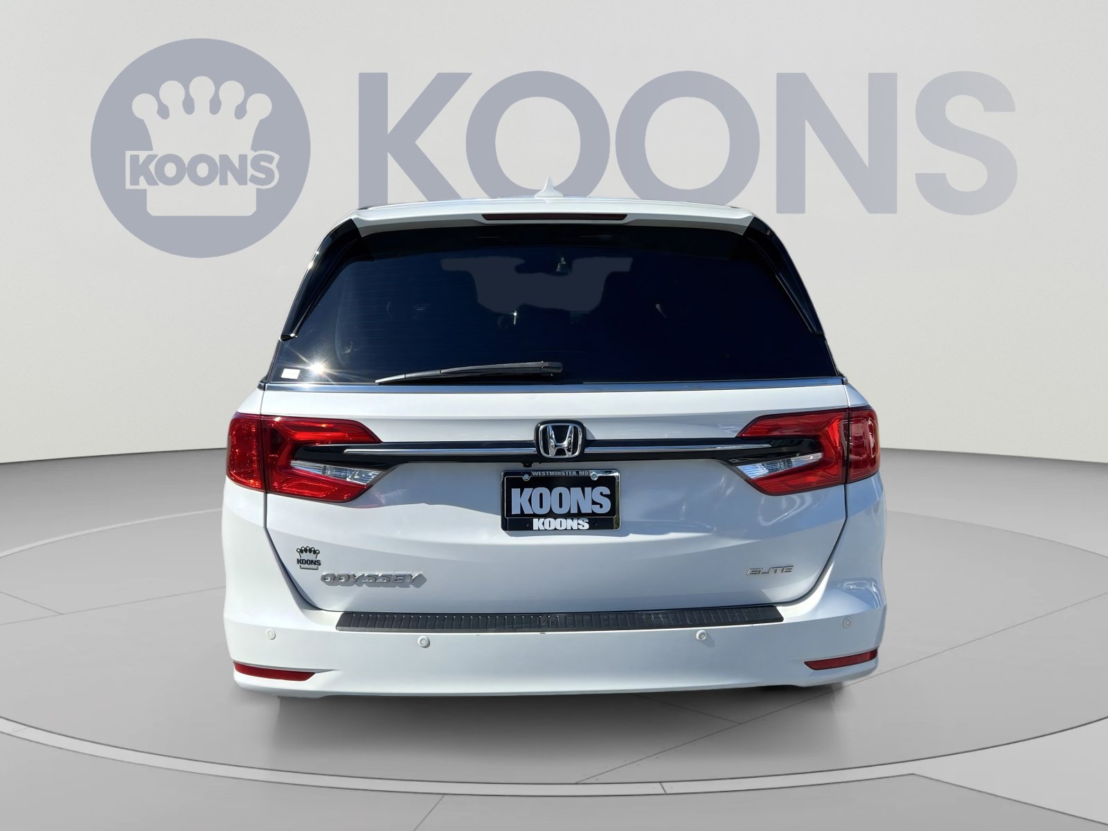 Used 2023 Honda Odyssey Elite image 5