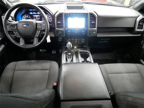 Used 2016 Ford F150 XLT w/ Equipment Group 302A Luxury image 12