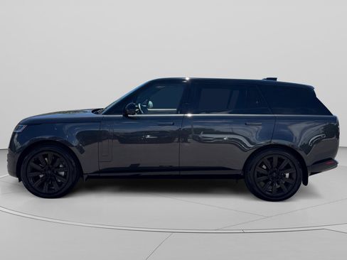 Used 2026 Land Rover Range Rover Long Wheelbase SE AWD/4WD image 2