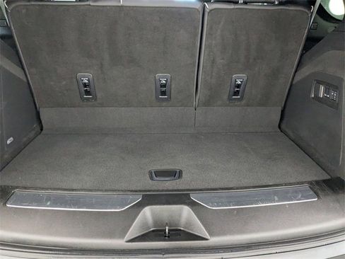 Used 2024 Cadillac Escalade Sport image 31