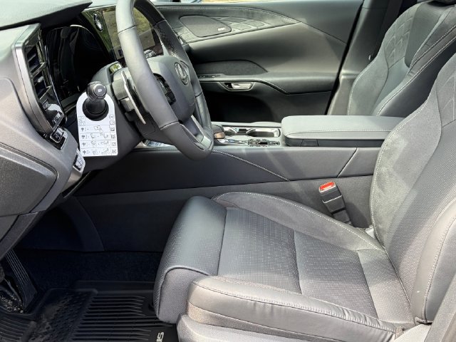 New 2026 Lexus RX 350 AWD w/ Convenience Package image 18