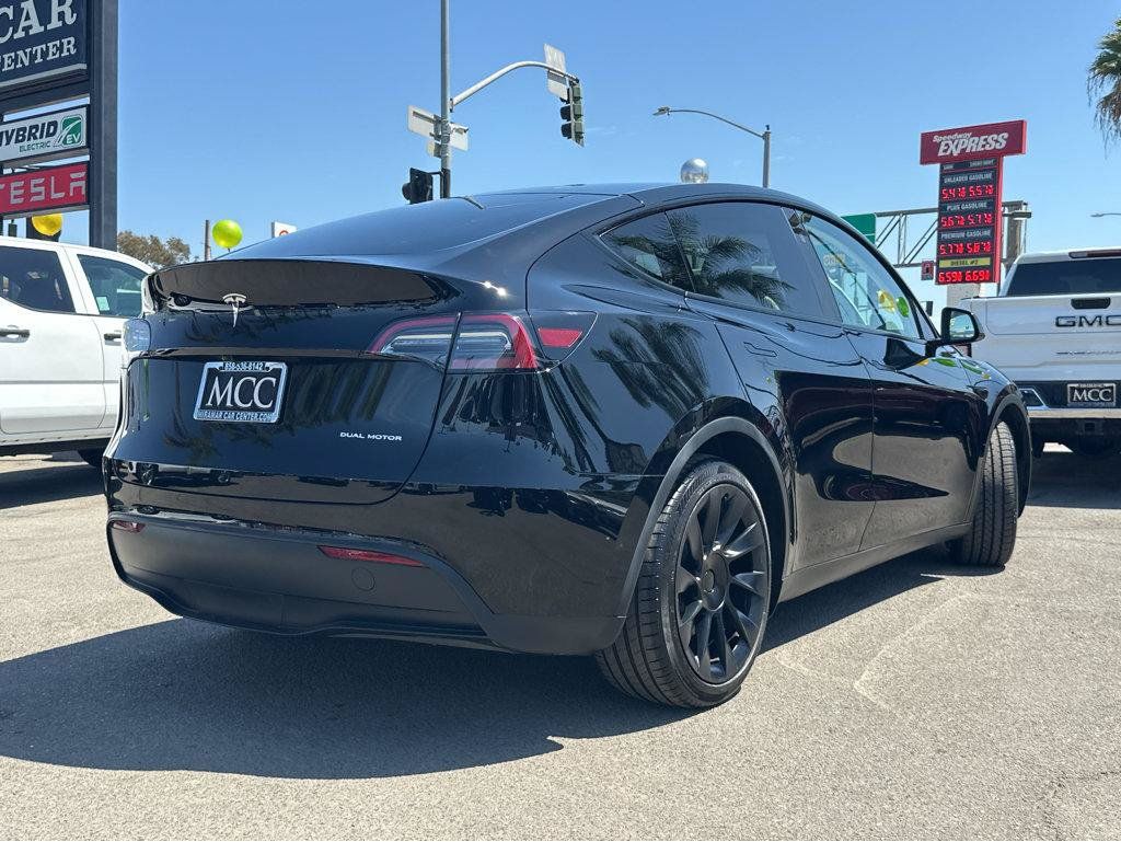 Used 2023 Tesla Model Y Long Range AWD/4WD image 13