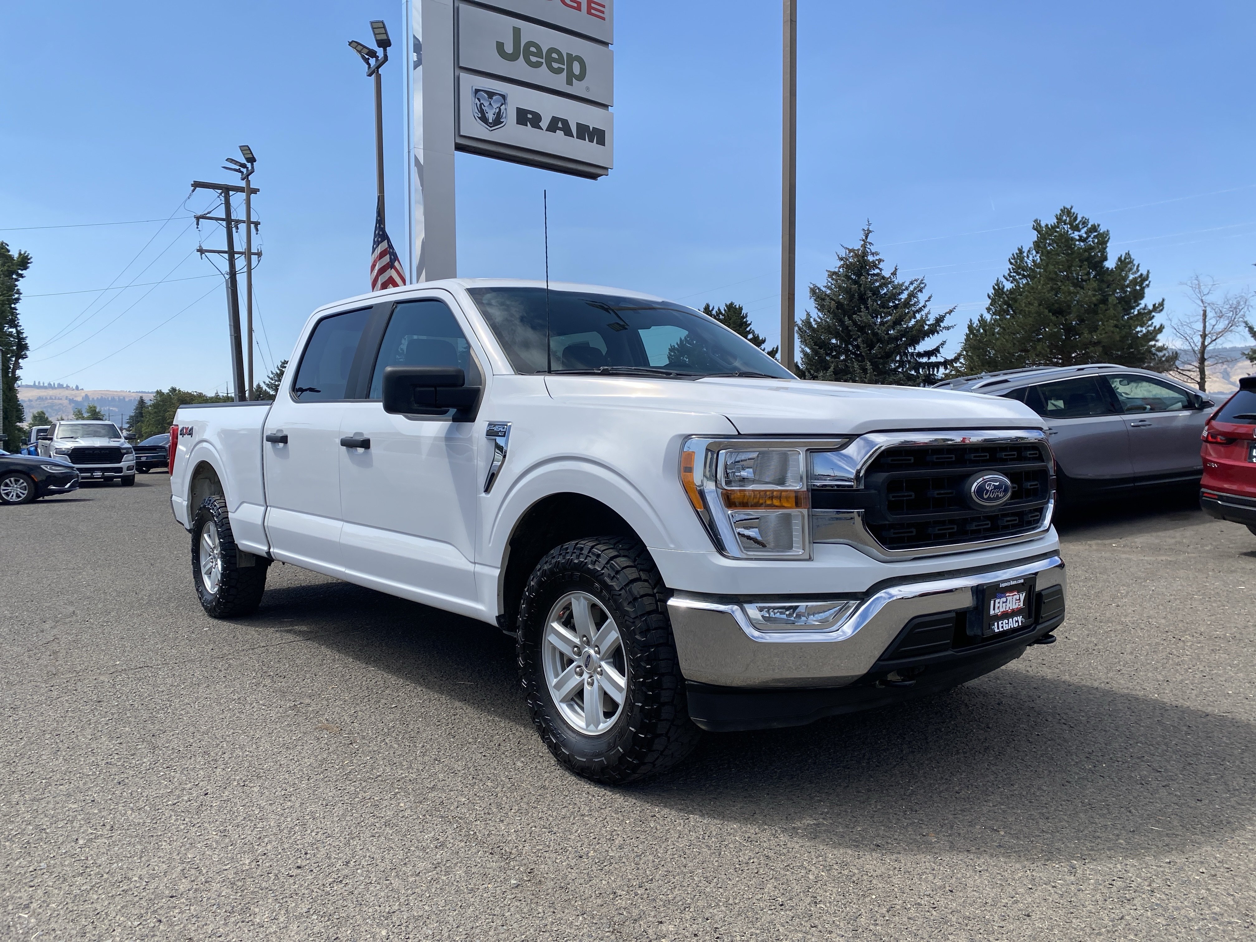 Used 2022 Ford F150 XLT w/ Trailer Tow Package AWD/4WD image 1