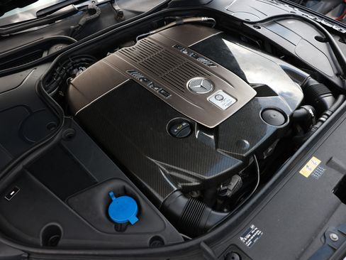 Used 2015 Mercedes-Benz S 65 AMG Sedan image 68