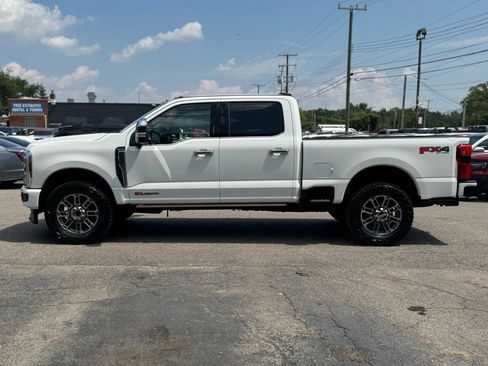 Used 2024 Ford F250 Limited w/ FX4 Off-Road Package image 8