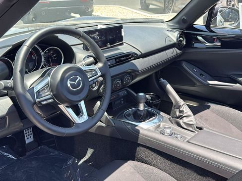 New 2026 MAZDA MX-5 Miata Club w/ Interior Package RWD image 20