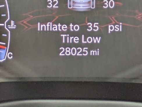 Used 2022 Jeep Compass Latitude w/ Convenience Group image 37