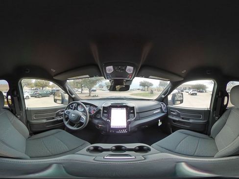 Used 2025 RAM 2500 Big Horn image 43