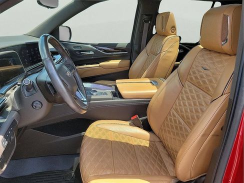 Used 2023 Cadillac Escalade Premium Luxury AWD/4WD image 14