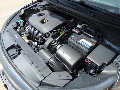 Used 2019 Hyundai Elantra Value Edition w/ Cargo Package FWD image 19