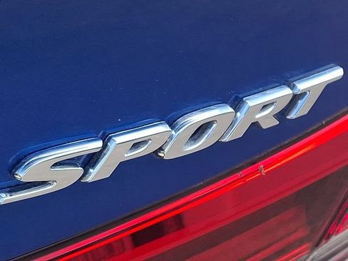 Used 2024 Honda Civic Sport image 30