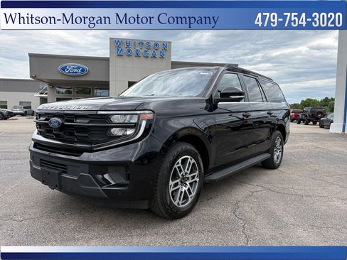 Used 2025 Ford Expedition Max Active AWD/4WD image 1