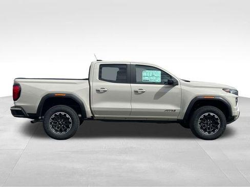New 2026 GMC Canyon AT4 AWD/4WD image 6