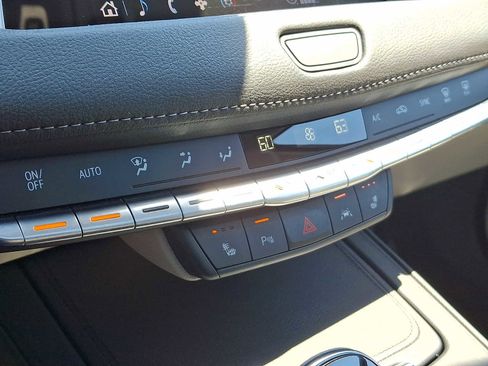 Used 2023 Cadillac XT4 Premium Luxury w/ Cold Weather Package FWD image 19
