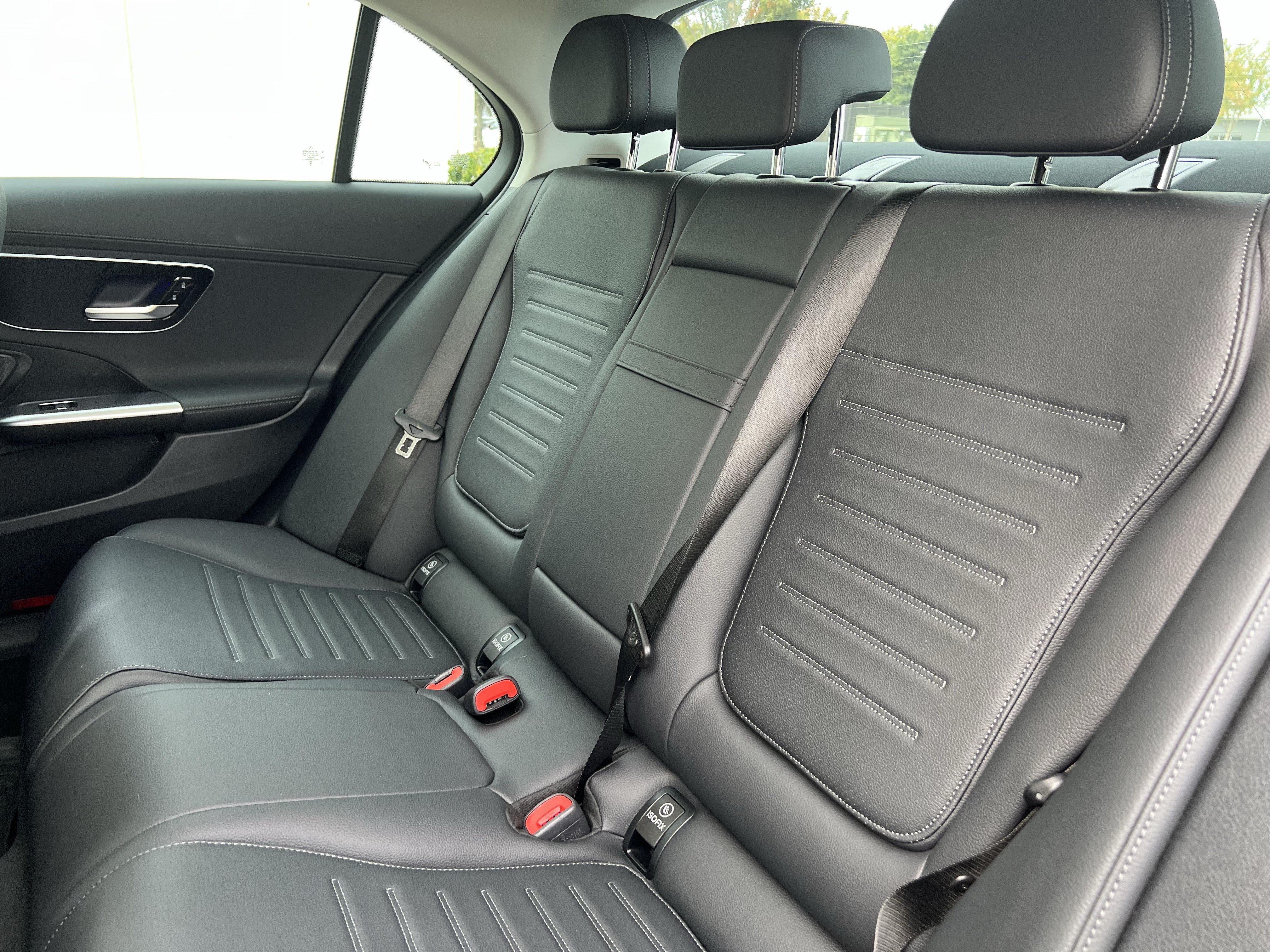 Certified 2026 Mercedes-Benz C 300 Sedan image 33