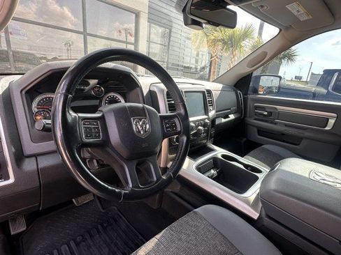 Used 2019 RAM 1500 Lone Star RWD image 5