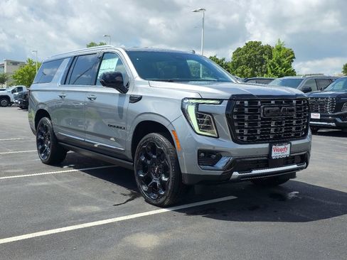 New 2026 GMC Yukon XL Denali Ultimate AWD/4WD image 6