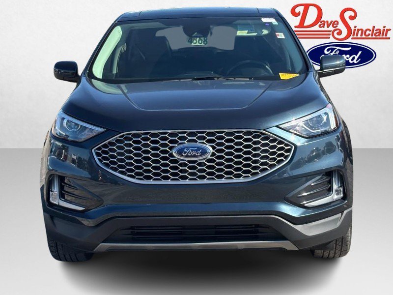 Used 2024 Ford Edge SEL w/ Convenience Package AWD/4WD image 2