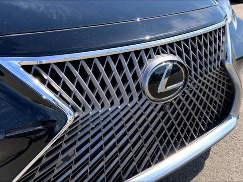 Used 2018 Lexus LS 500 AWD w/ Interior Upgrade Package image 31