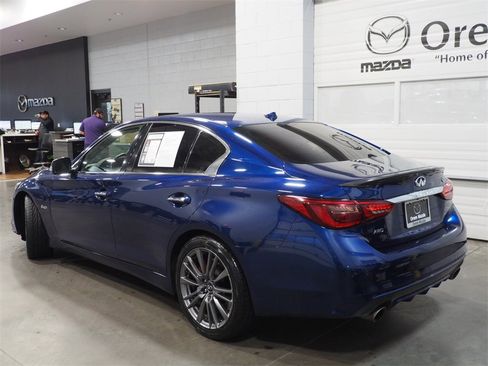Used 2018 INFINITI Q50 Red Sport 400 w/ Carbon Fiber Package image 26