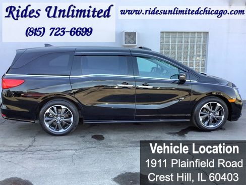 Used 2023 Honda Odyssey Elite image 4