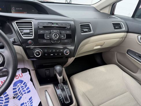 Used 2013 Honda Civic LX image 12