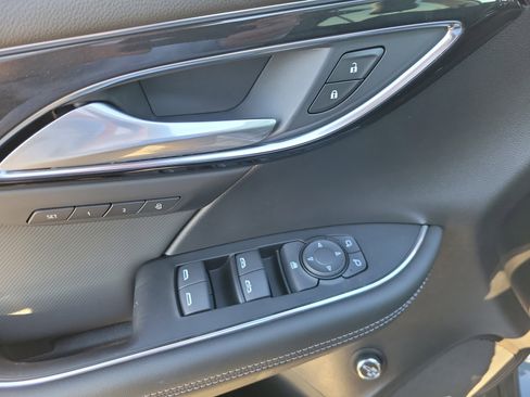 New 2026 Buick Envision Preferred AWD/4WD image 18