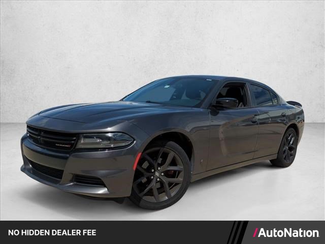 Used 2020 Dodge Charger SXT w/ Blacktop Package RWD image 1