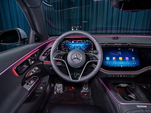 New 2026 Mercedes-Benz E 450 4MATIC Sedan image 15