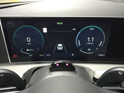 Used 2025 Hyundai Tucson SEL image 23