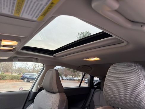 Used 2024 Subaru Crosstrek 2.0i Premium image 20