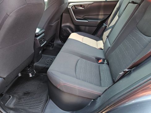 Used 2024 Toyota RAV4 SE w/ Weather & Moonroof Package AWD/4WD image 24