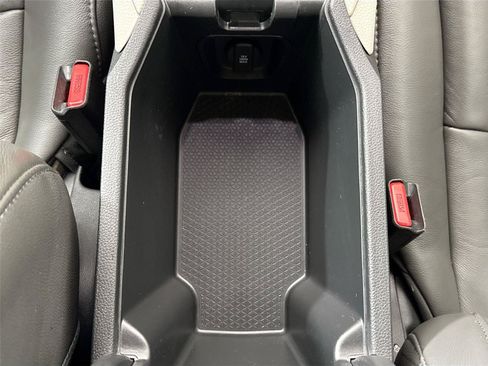 Used 2023 Honda Accord LX image 30