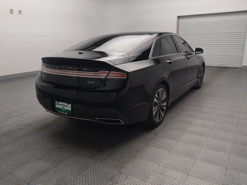 Used 2018 Lincoln MKZ Reserve w/ Technology Package FWD image 9