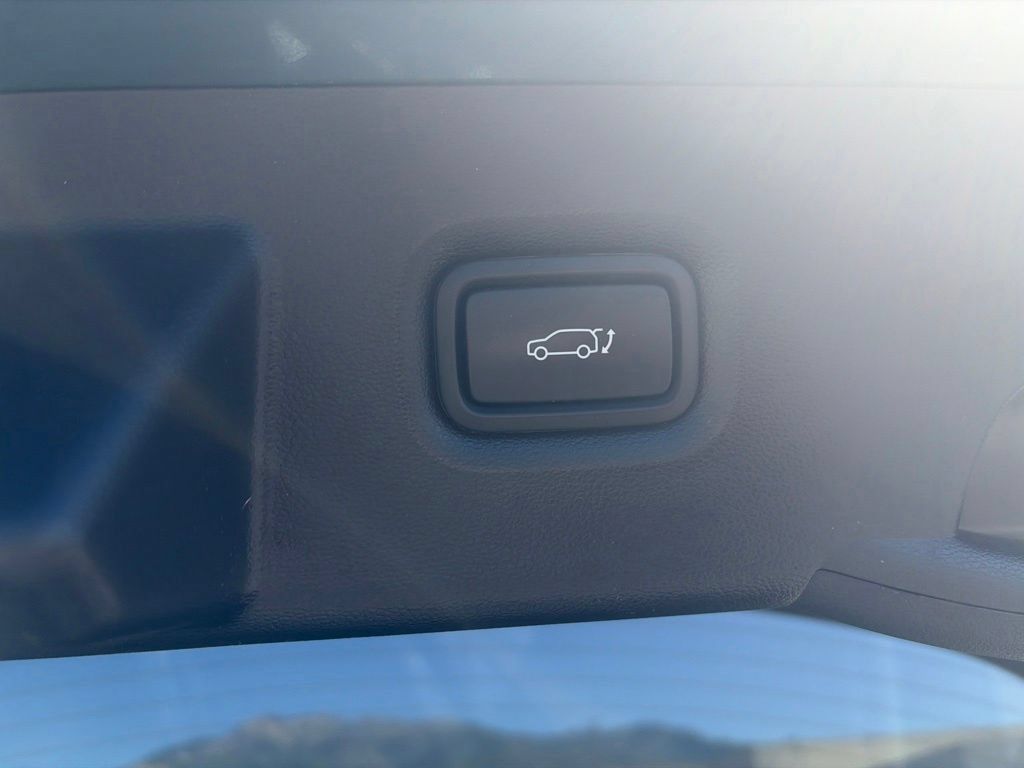 Used 2024 Hyundai Ioniq 5 Limited AWD/4WD image 38