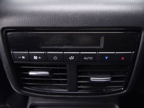 Used 2023 MAZDA CX-9 Touring image 39