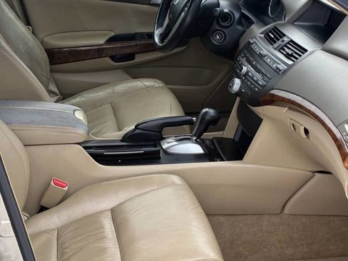 Used 2009 Honda Accord EX-L image 9