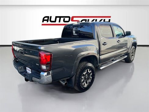 Used 2022 Toyota Tacoma SR5 image 7