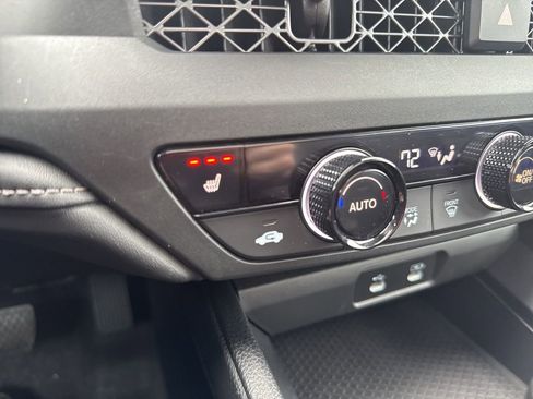 Certified 2024 Honda Accord EX image 29