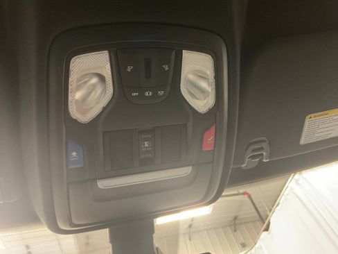 Used 2023 RAM 1500 Big Horn AWD/4WD image 27
