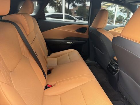 Used 2024 Lexus RX 350 Premium w/ Cold Area Package FWD image 5